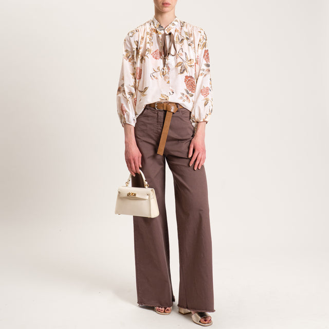 Tensione in-Pantalone sfrangiato con cintura - cioccolato