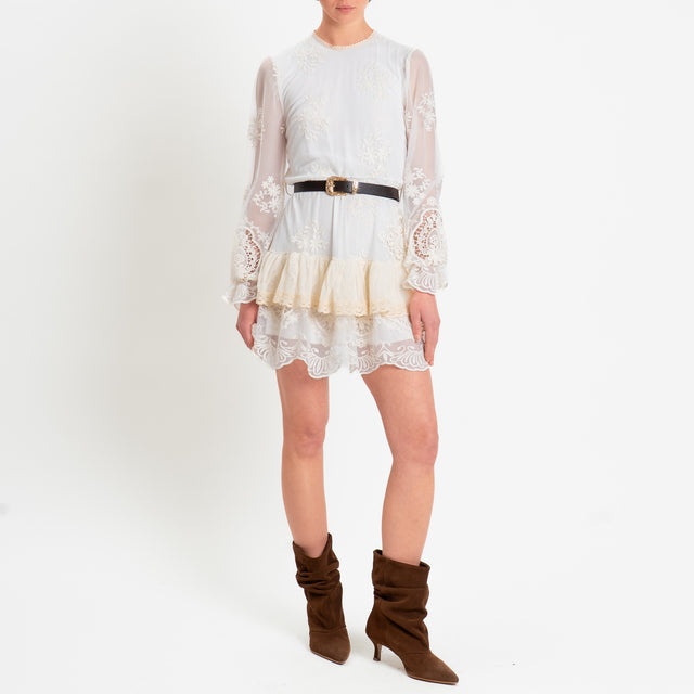 Tensione in-Abito in pizzo con balze - burro