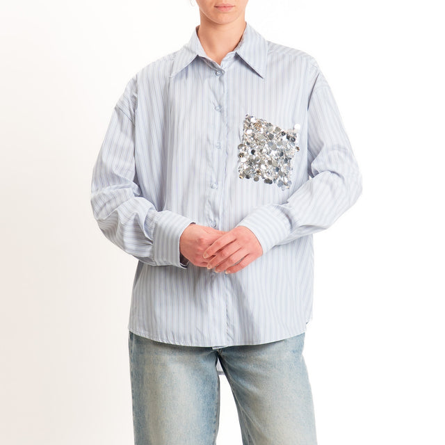 Tensione in-Camicia gessata con tasca paillettes - celeste