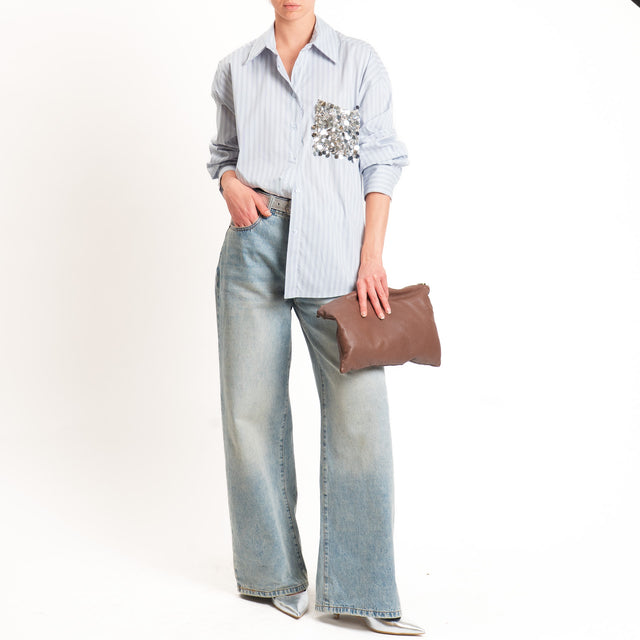 Tensione in-Camicia gessata con tasca paillettes - celeste