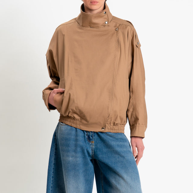 Tensione in-Bomber in cotone chiusura asimmetrica - camel