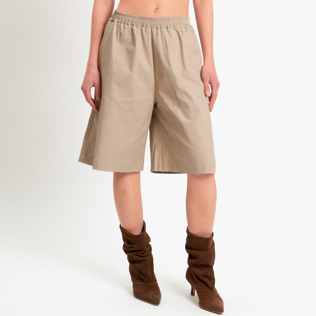 Tensione in-Bermuda in cotone elasticizzato - safari