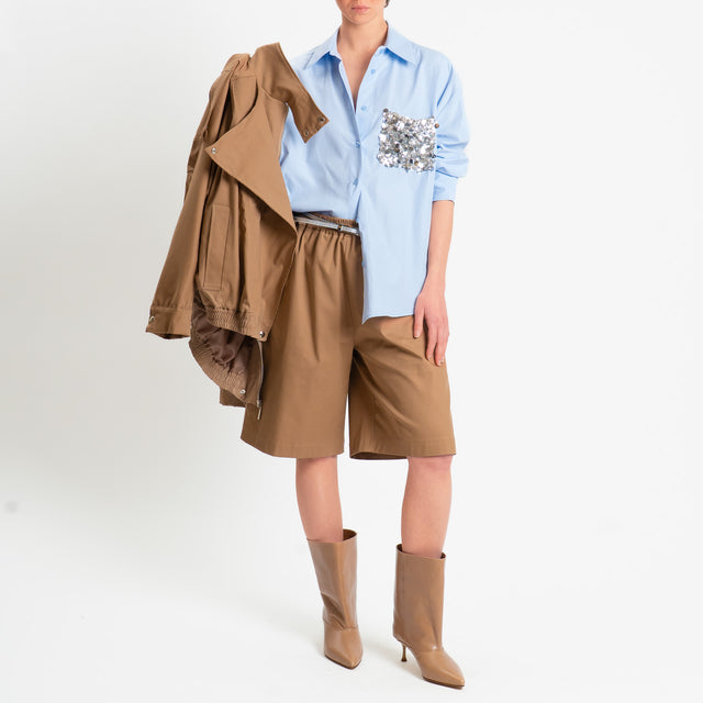 Tensione in-Bermuda in cotone elasticizzato - camel