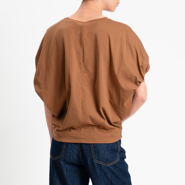 Tensione in-T-shirt bicolore - cammello/rosso