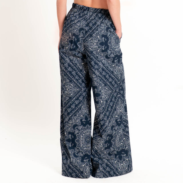 Tensione in-Pantalone fantasia bandana con elastico in vita - blu