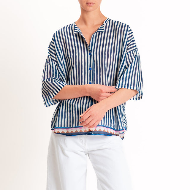 Tensione in-Camicia mussola a righe - blu/latte