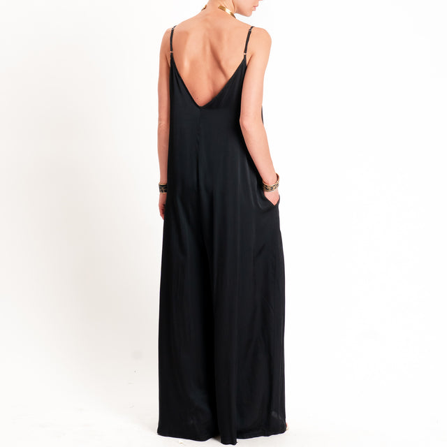 Tensione in-Tuta satin doppio scollo v con tasche - nero