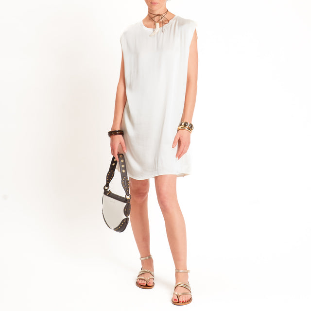 Tensione in-Abito satin smanicato elasticizzato - burro