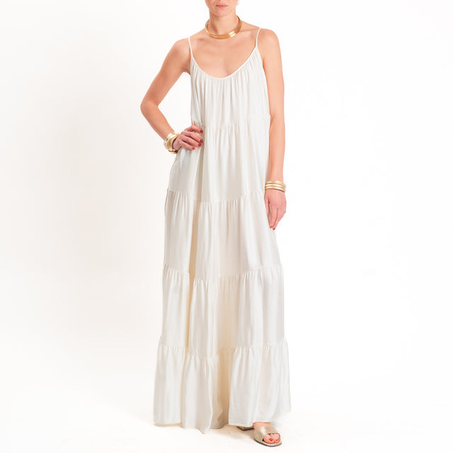 Tensione in-Abito satin con balze bretelle regolabili - burro