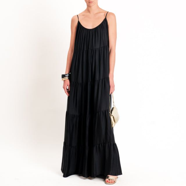 Tensione in-Abito satin con balze bretelle regolabili - nero