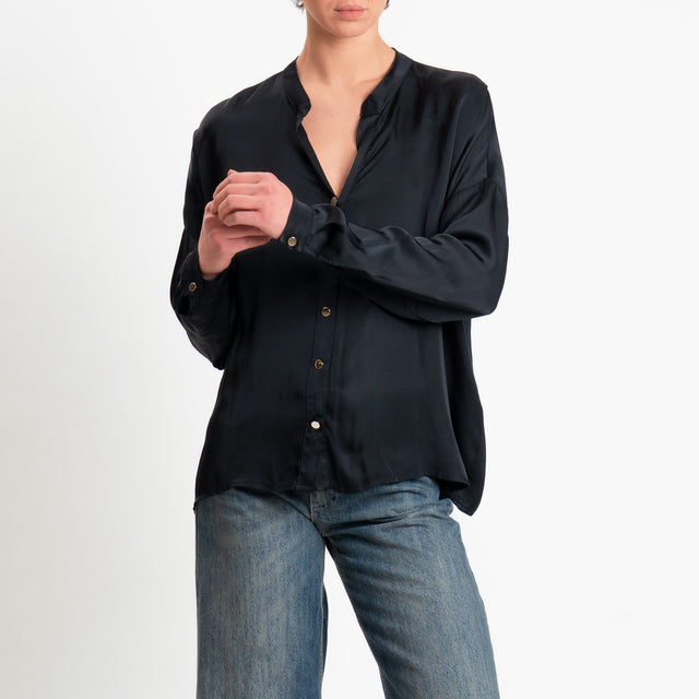 Tensione in-Camicia satin bottoni dorati - nero