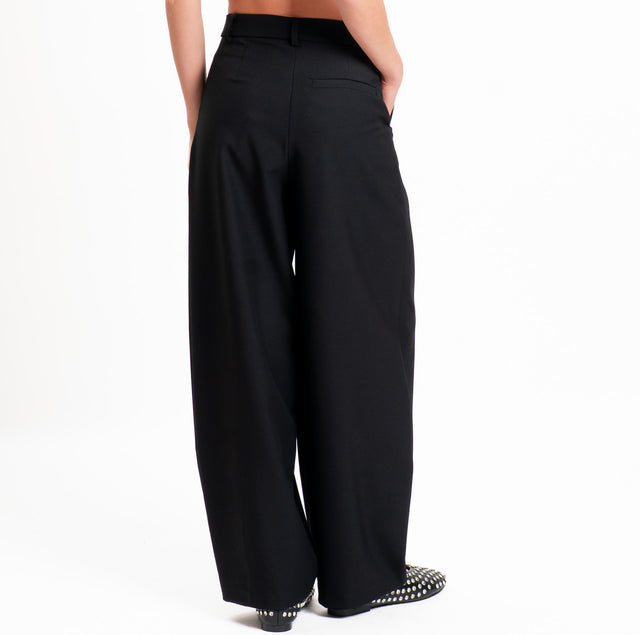 Tensione in-Pantalone misto lana chiusura asimmetrica - nero
