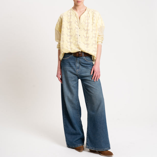Tensione in-Camicia in mussola misto seta con ricami - mimosa