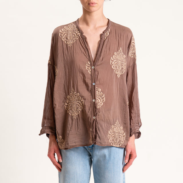 Tensione in-Camicia mussola misto seta con ricami - moka/biscotto