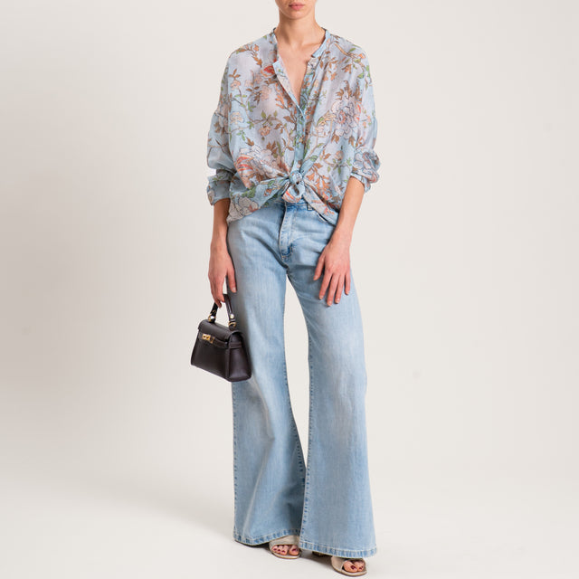 Camisa de muselina de lyocell con estampado floral - azul claro/leche/cuero