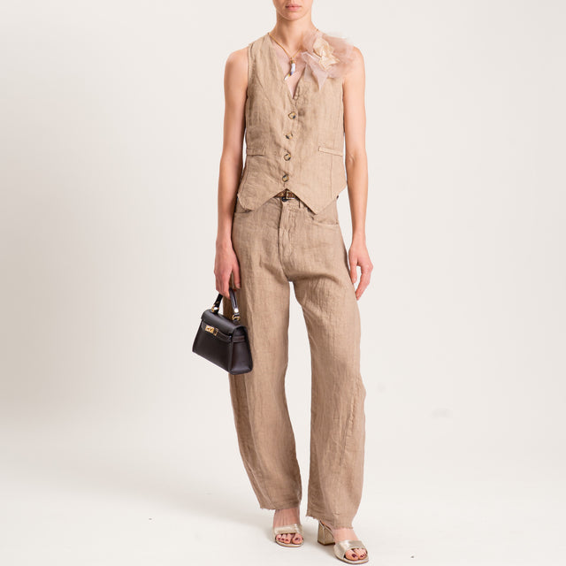 Tensione in-Gilet in lino spilla fiore - cammello