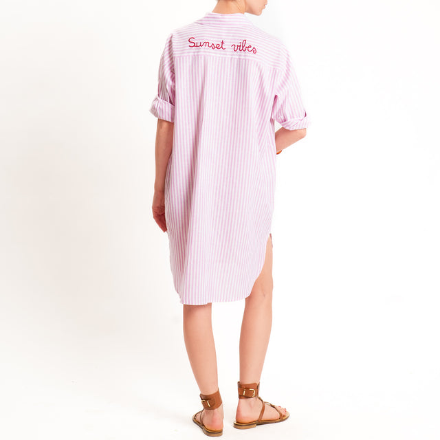 Tensione in-Abito chemisier misto lino a righe - rosa/bianco