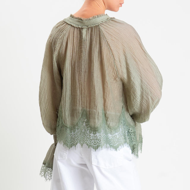 Tensione in-Blusa scollo v tessuto goffrato con pizzo - salvia