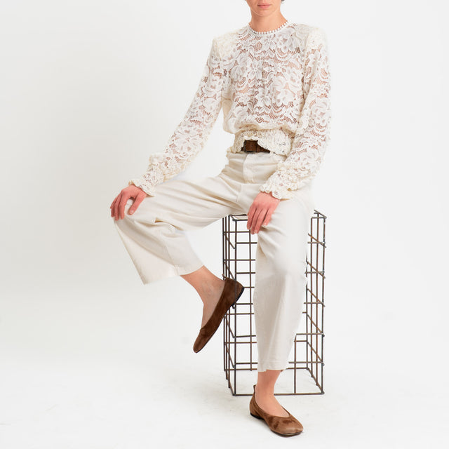 Tensione in-Blusa pizzo macramè con spalline - burro