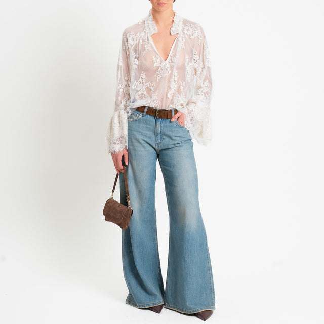 Tensione in -Blusa scollo v in pizzo - burro