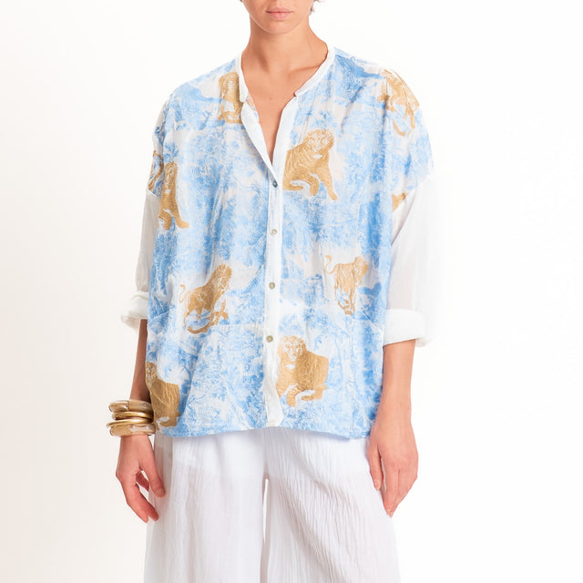 Tensione in-Camicia misto seta con ricami leoni - burro/cielo