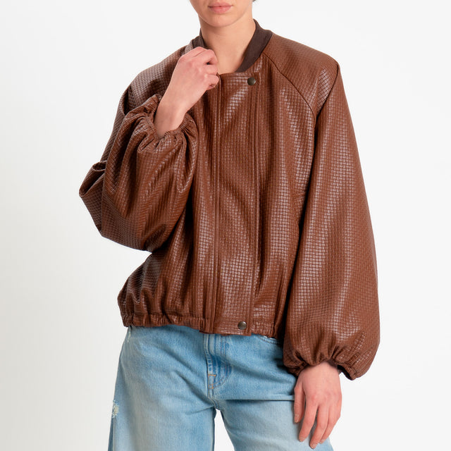 Tensione in-Bomber similpelle texture intrecciata - cuoio