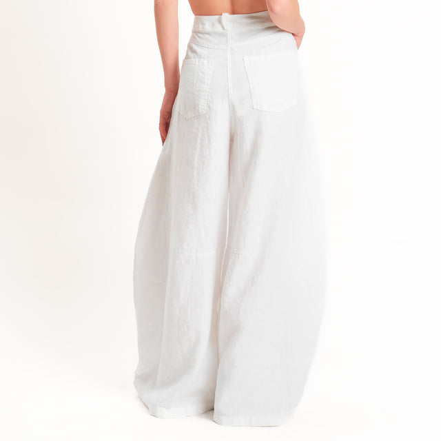Tensione in-Pantalone LOUVRE barrel fit 100% lino - panna