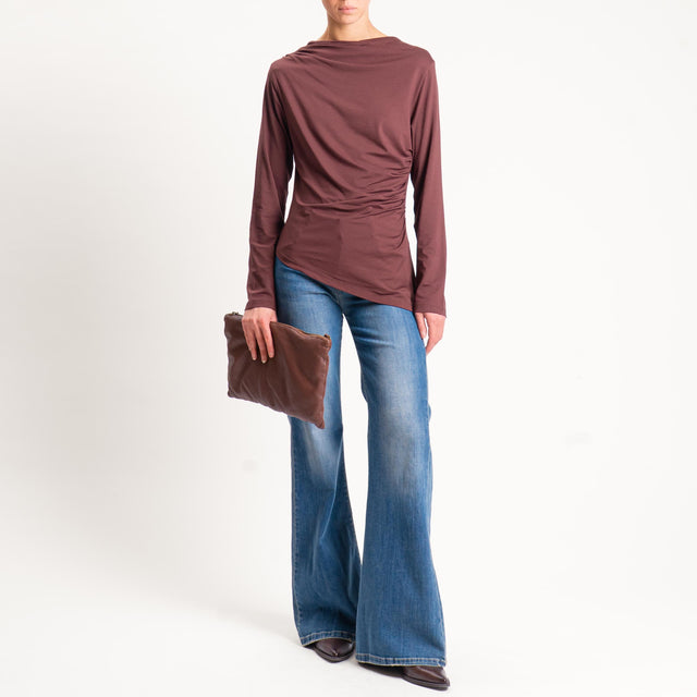 Tensione in- T-shirt in jersey asimmetrico arricciatura laterale - moro