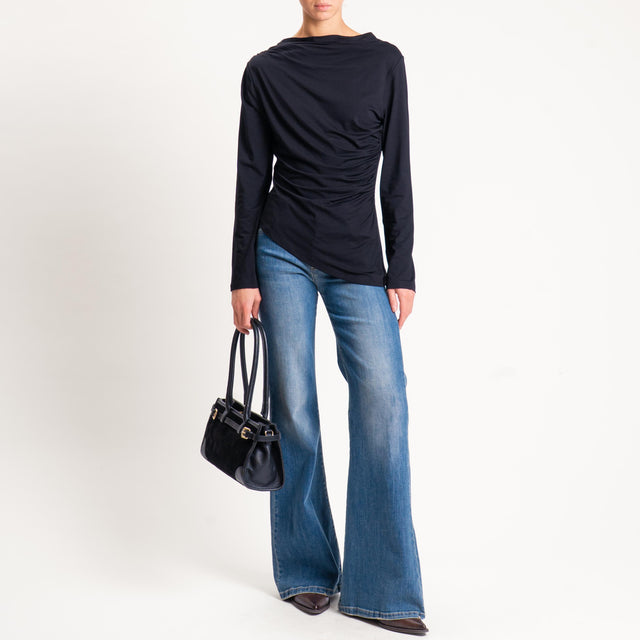 Tensione in- T-shirt in jersey asimmetrico arricciatura laterale - nero