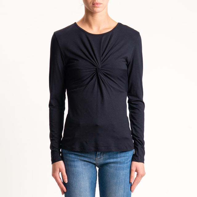 Tensione in- T-shirt in jersey con nodo - nero