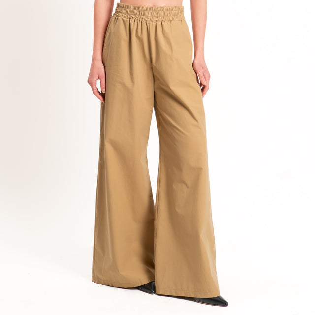 Tensione in-Completo top + pantalone in popeline - cammello