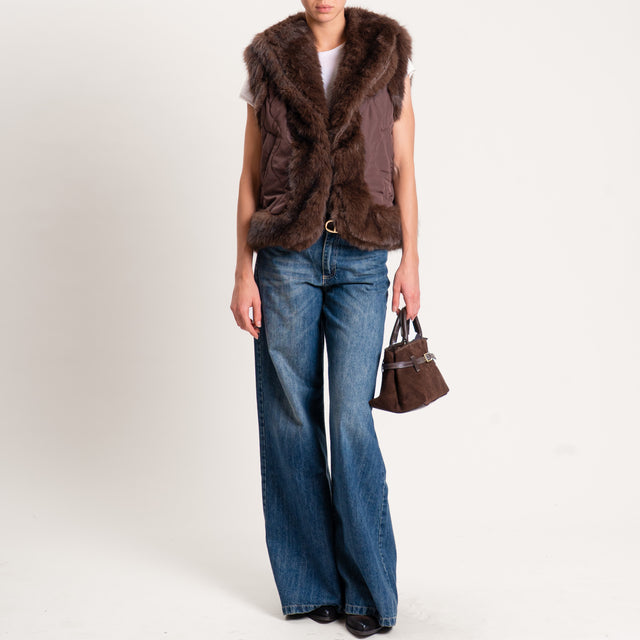 Tensione in-Gilet trapuntato con ecopelliccia - moro