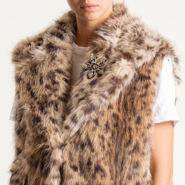Tensione in-Gilet in ecopelliccia animalier con spilla - beige/nero