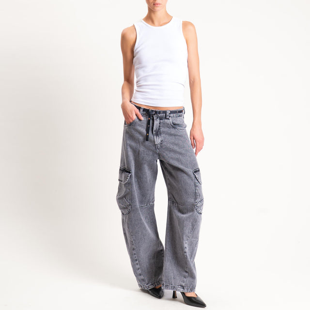 Tensione in-Jeans barrel cargo con cintura - denim nero
