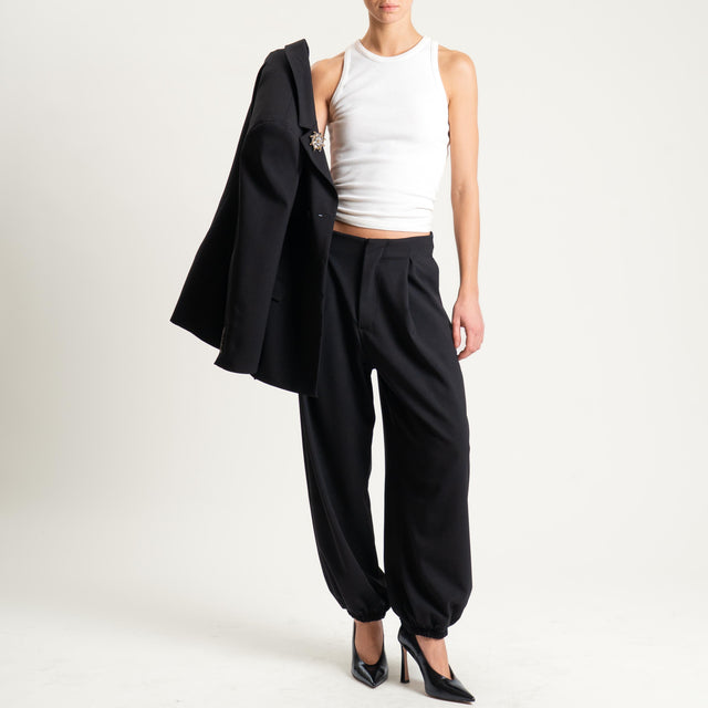 Tensione in- Pantalone baloon con pinces - Nero