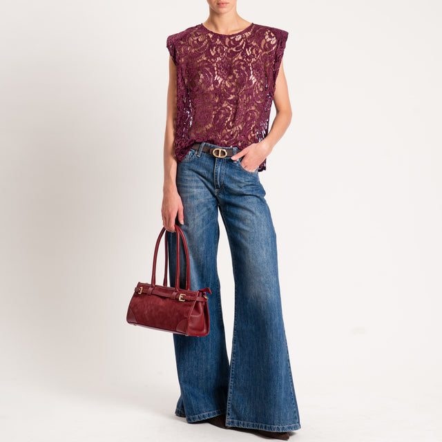 Tensione in-Blusa smanicata in pizzo con spalline - Bordeaux