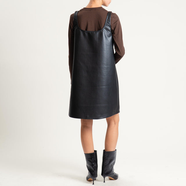 Tensione in-Abito similpelle + T-shirt a righe - nero/moro