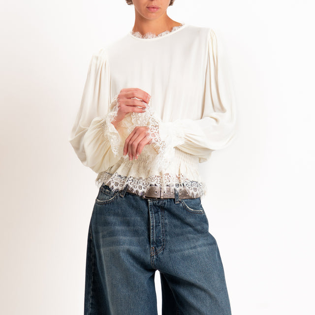 Tensione in-Blusa con pizzo elastico - burro