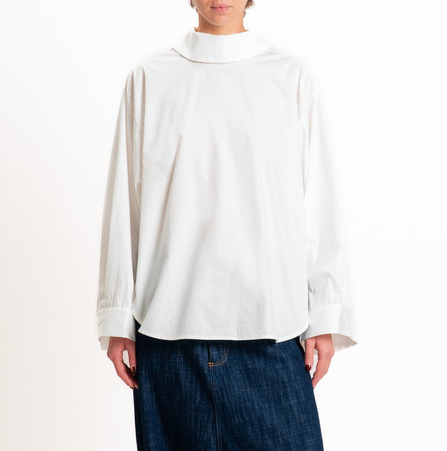 Tensione in-Camicia over bottoni dietro - latte