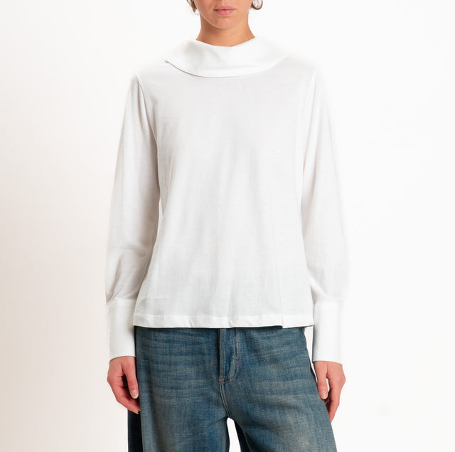 Tensione in-T-shirt in jersey bottoni dietro - latte