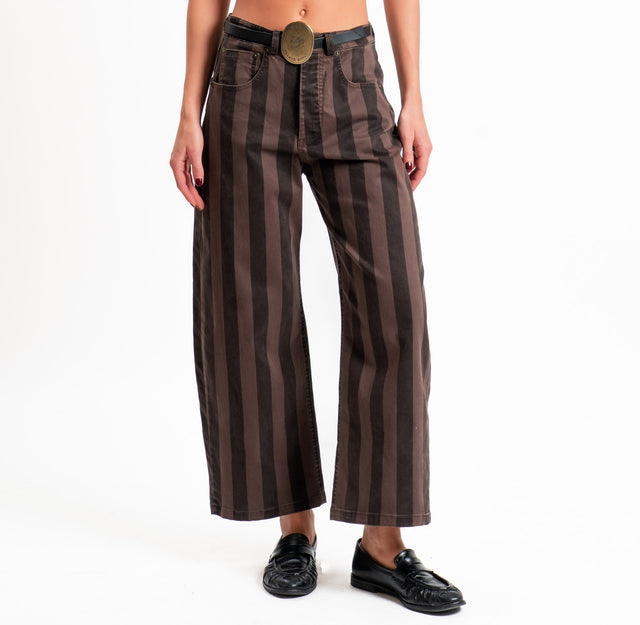 Tensione in-Pantalone righe con cintura - choco/moro