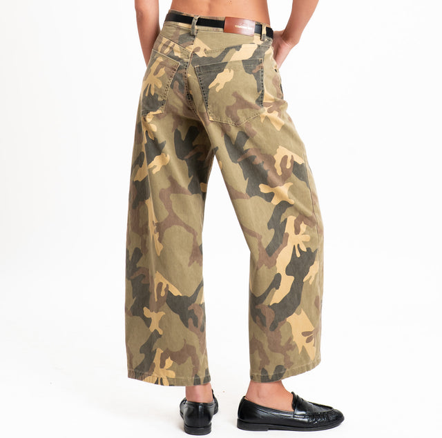 Tensione in-Pantalone camouflage con cintura - beige/moro/militare