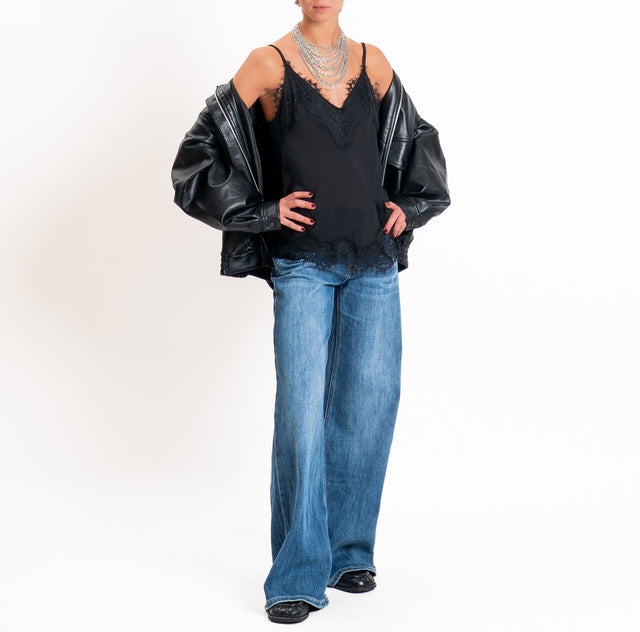 Tensione in-Top con pizzo bretelle regolabili - nero
