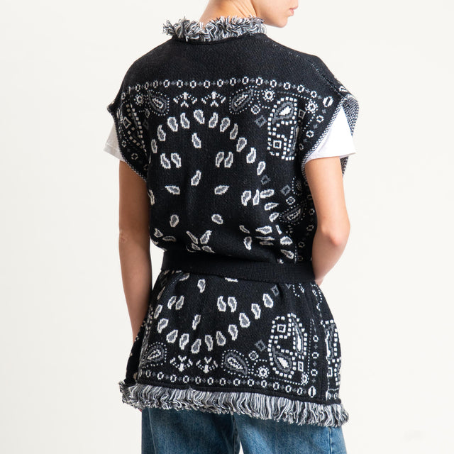 Tensione in-Gilet fantasia bandana misto alpaca - nero/grigio/latte