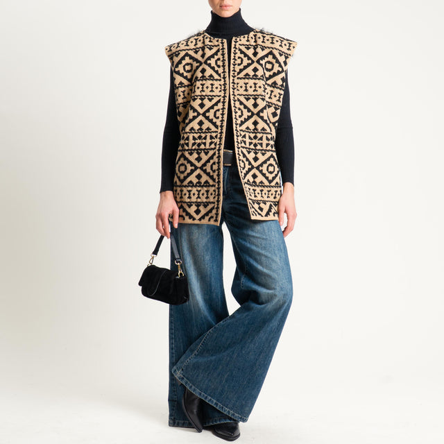 Tensione in-Gilet ecopelliccia fantasia etnica - camel/nero