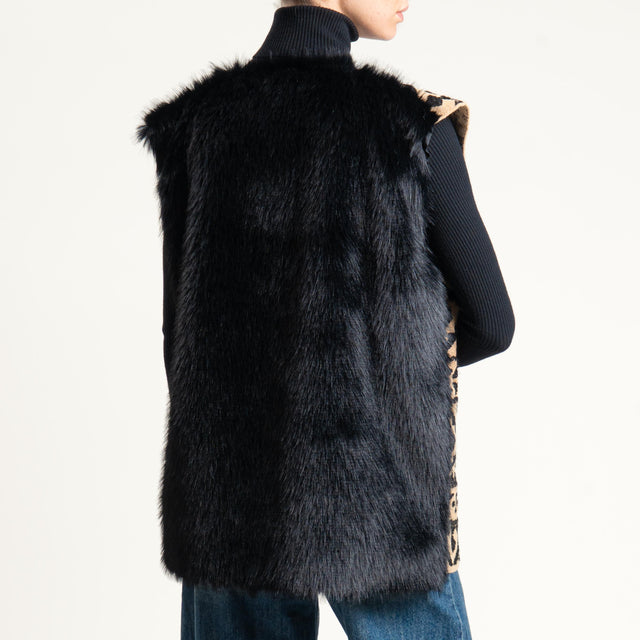 Tensione in-Gilet ecopelliccia fantasia etnica - camel/nero