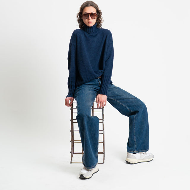 Tensione in-Maglia scatola collo alto misto alpaca - blu