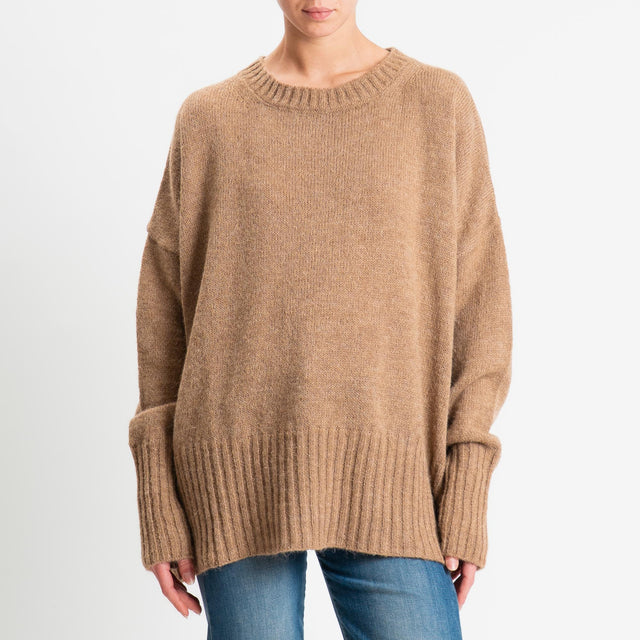 Tensione in-Maglia girocollo misto alpaca bordi a coste - camel