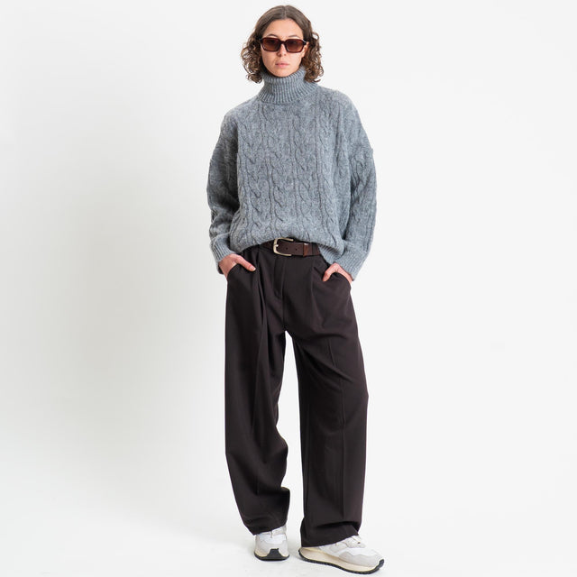 Tensione in-Maglia trecce collo alto misto alpaca - charcoal