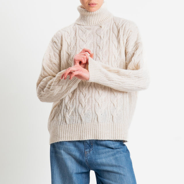 Tensione in-Maglia trecce collo alto misto alpaca - off white